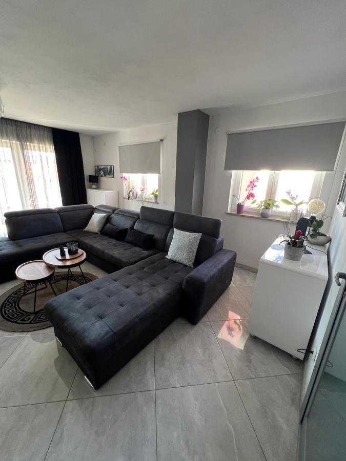 Apartments Cosic Klenovica Exterior foto